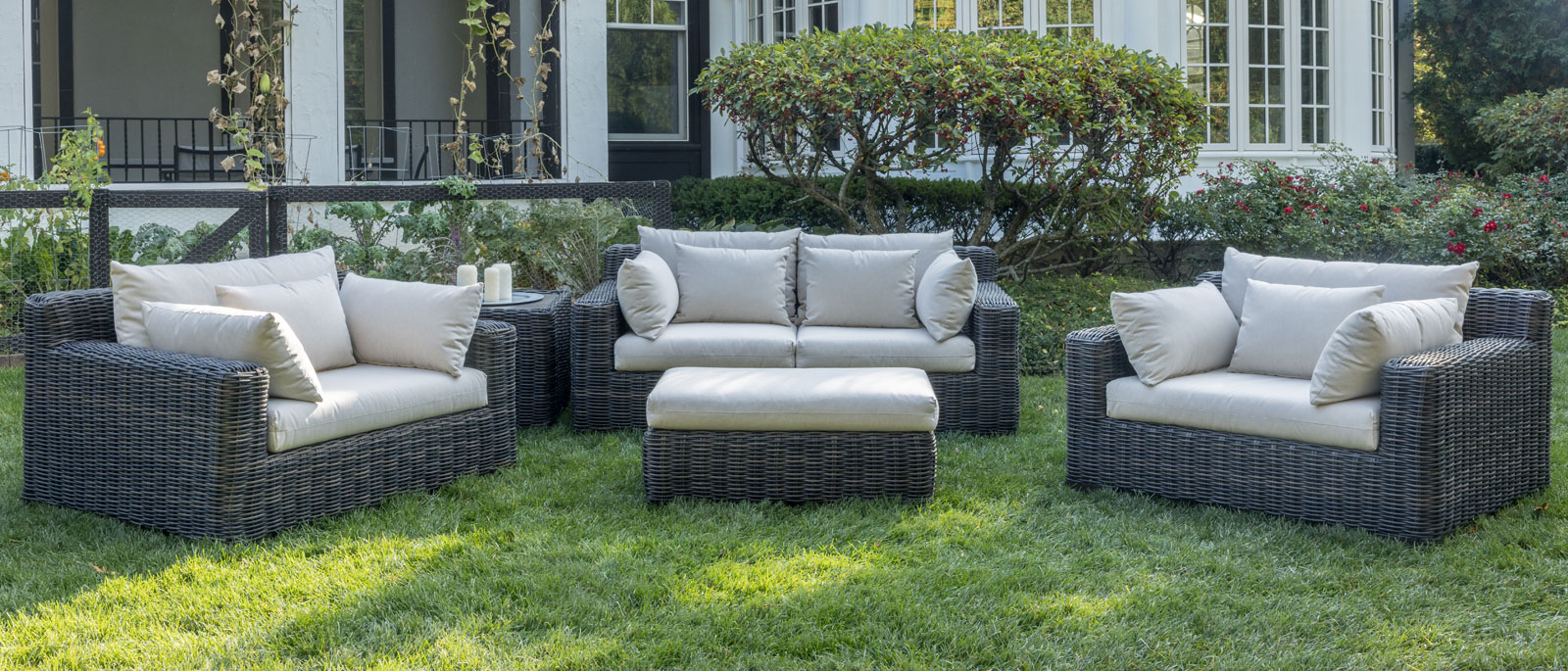 Lucca Loveseat Collection